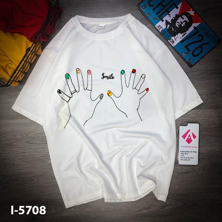 Áo Thun Nữ Màu Trắng Hình 2 Bàn Tay Lạ Mắt