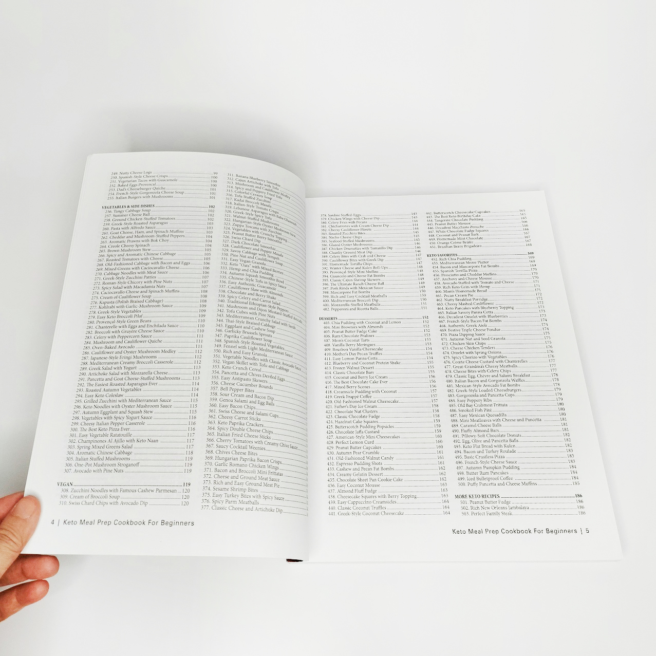 Sách ngoại văn - Keto Meal Prep Cookbook For Beginners: 600 Easy, Simple &amp; Basic Ketogenic Diet Recipes (Keto Cookbook) Bìa Mềm