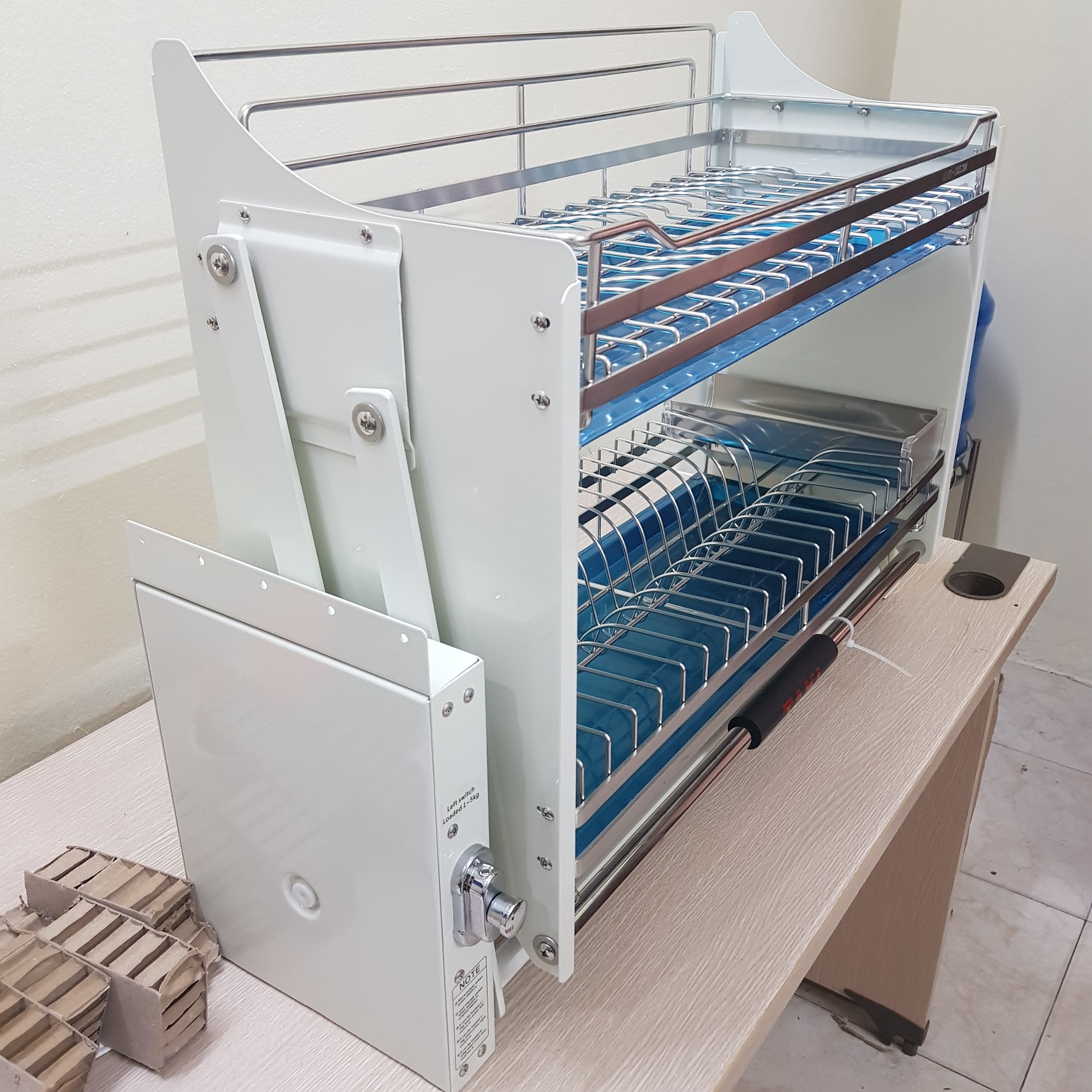 Kệ Chén Nâng Hạ TAKI Mẫu Mới 2023 INOX 304 - BẢO HÀNH VĨNH VIỄN - Có Thợ Lắp Đặt