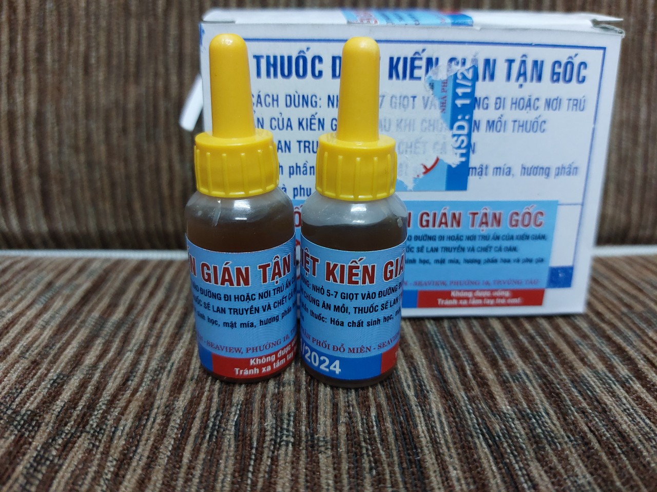 Thuốc diệt kiến, gián sinh học