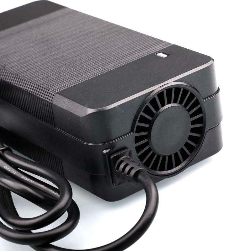 Sạc Xe Đạp Điện 58.8V 4A Cho Pin Lithium 14S 52V Sạc Xe Đạp Điện Tử Chất Lượng Cao Mạnh Mẽ Với Ổ Cắm Quạt Làm Mát Tiêu Chuẩn: Hàn Quốc
