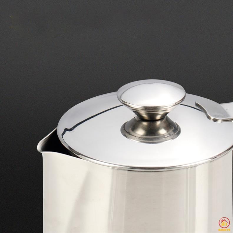 Ca Rót Đánh Sữa Inox Có Nắp 1.5L cao cấp, đảm bảo độ tinh của việc đánh sữa, giao hàng nhanh chóng.