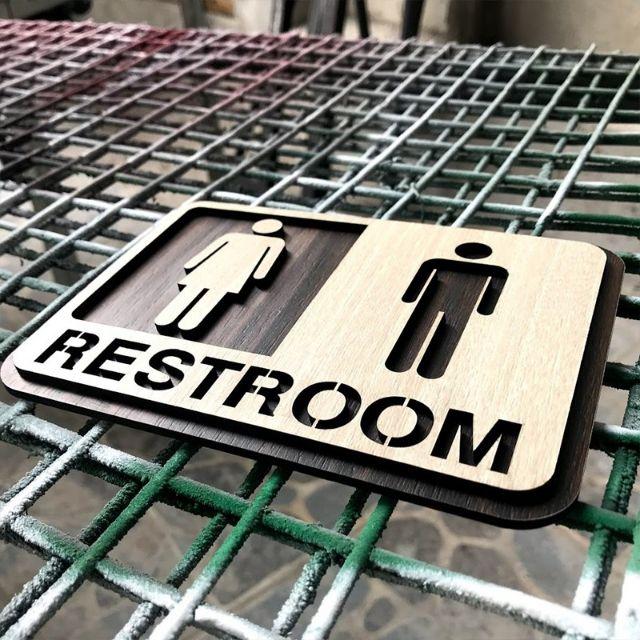 Bảng gỗ trang trí Bảng gỗ toilet Decor
