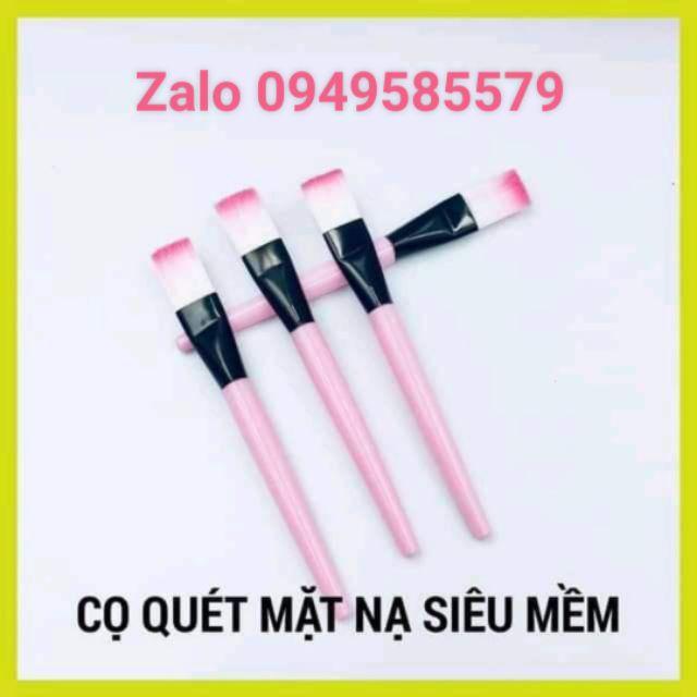 Combo 300 cọ quét mặt nạ cán trắng, cán hồng