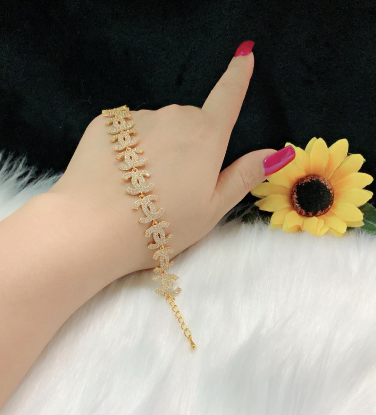 Lắc tay nữ dát vàng 18k EKP55A