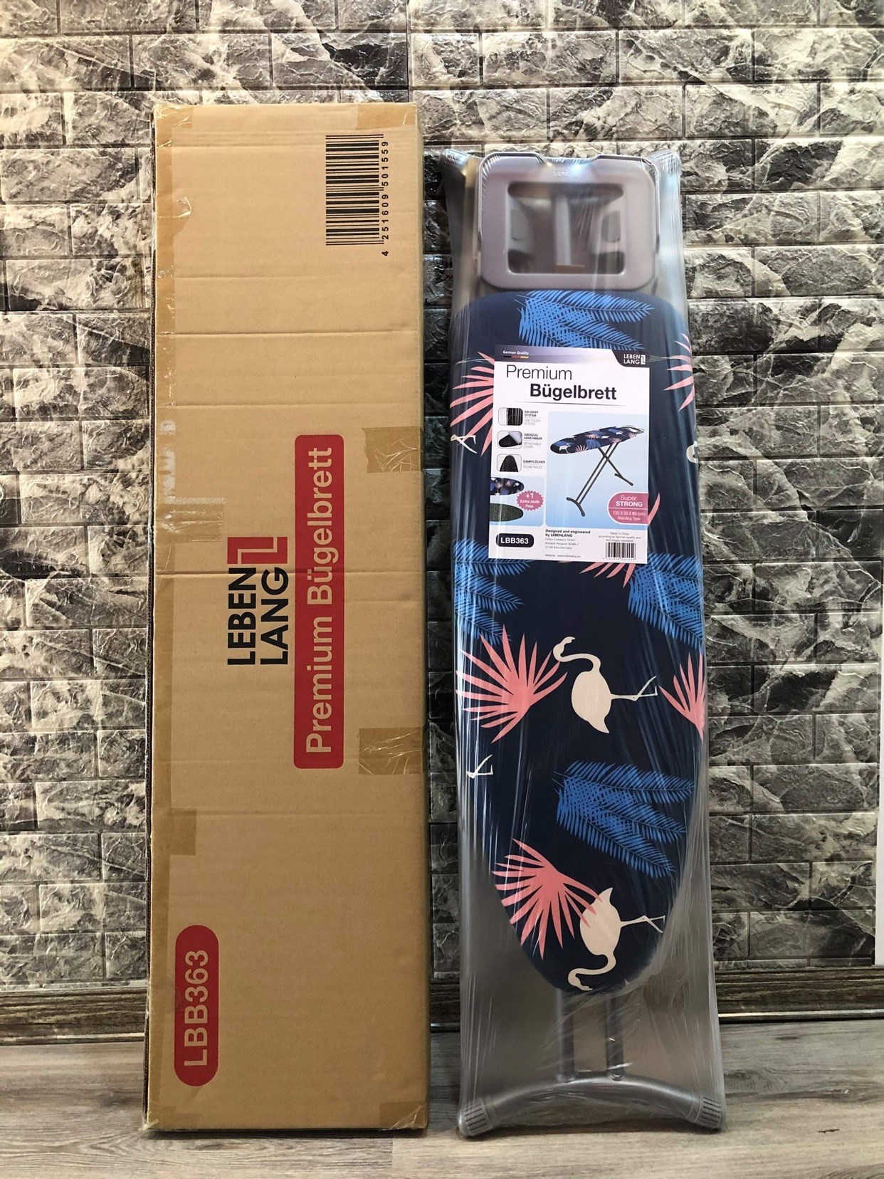 Bàn Để Ủi, Cầu Là Quần Áo Lebenlang Dạng Đứng Với Khung Bằng Thép Tặng Tấm Lót Thay Thế