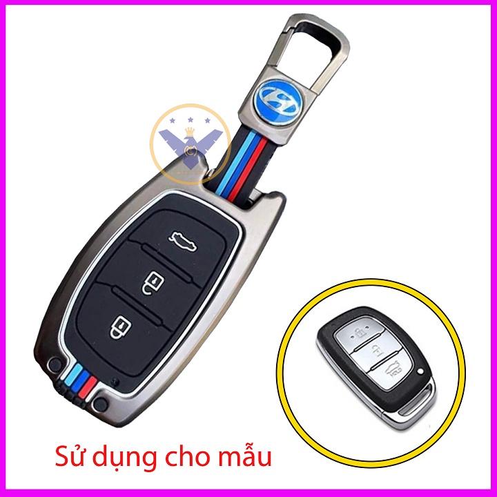 Ốp móc chìa khóa titan cao cấp xe Hyundai i10, Accent, Tucson - kèm móc khóa
