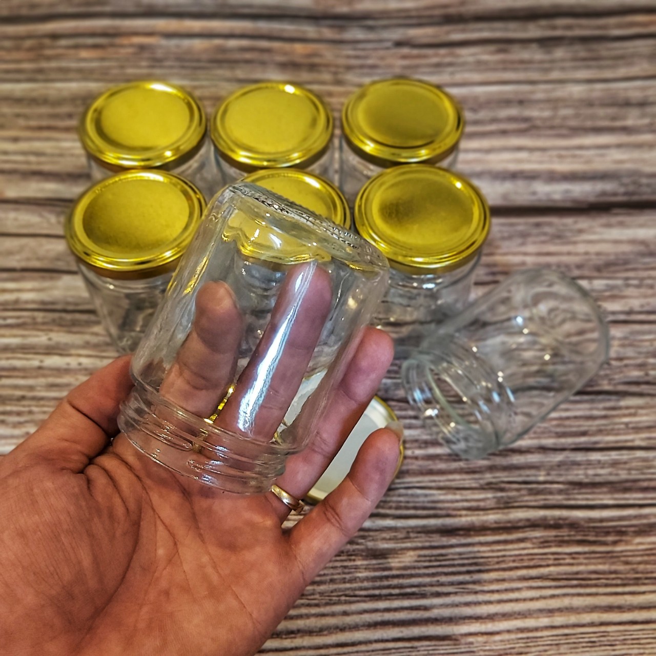 Hũ Thủy Tinh Nắp Thiếc Vàng vặn 200ML – Hũ - Lọ thủy tinh 200ML đựng Yến chưng, dầu dừa, hũ gia vị, thực phẩm