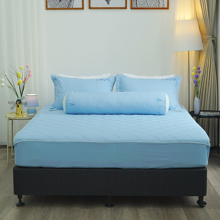 Bộ ga giường chần bông KBedding by Everon KMTS 107 Microtencel Xanh nhạt
