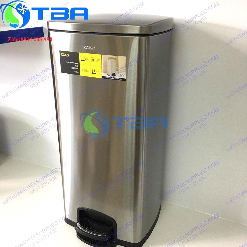 Thùng rác đạp chân CCKO 30L hình trụ chữ nhật màu bạc nhập khẩu cao cấp