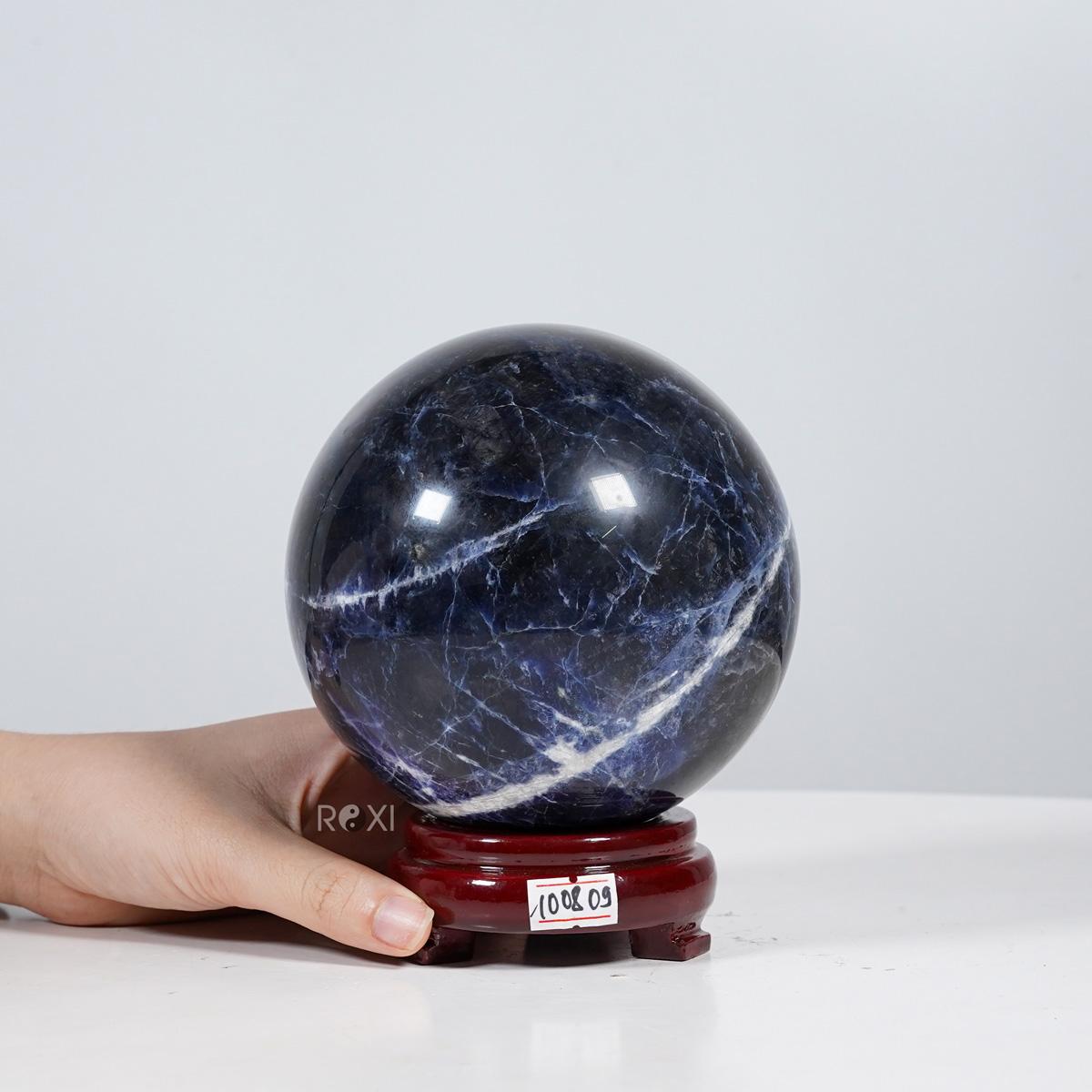Quả Cầu xanh biển Sodalite 2,3kg - 12,5cm