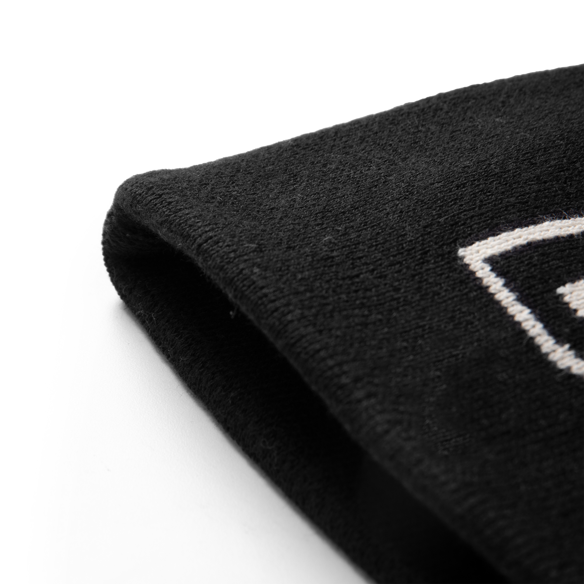 Nón DirtyCoins Star Beanie - Black