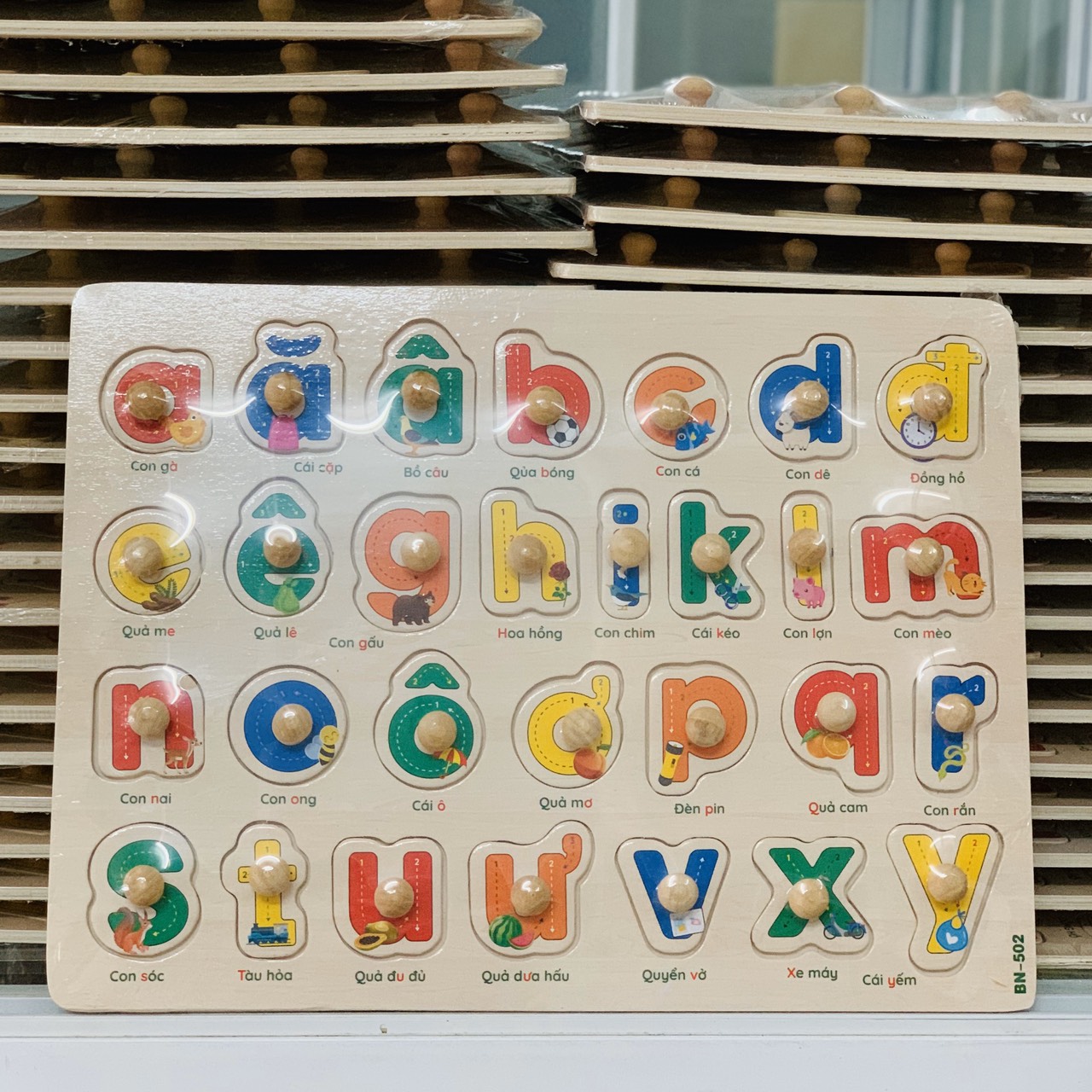 Đồ chơi thông minh - an toàn cho bé - combo 5 bảng núm gỗ nhiều chủ đề - mẫu ngẫu nhiên MK00170