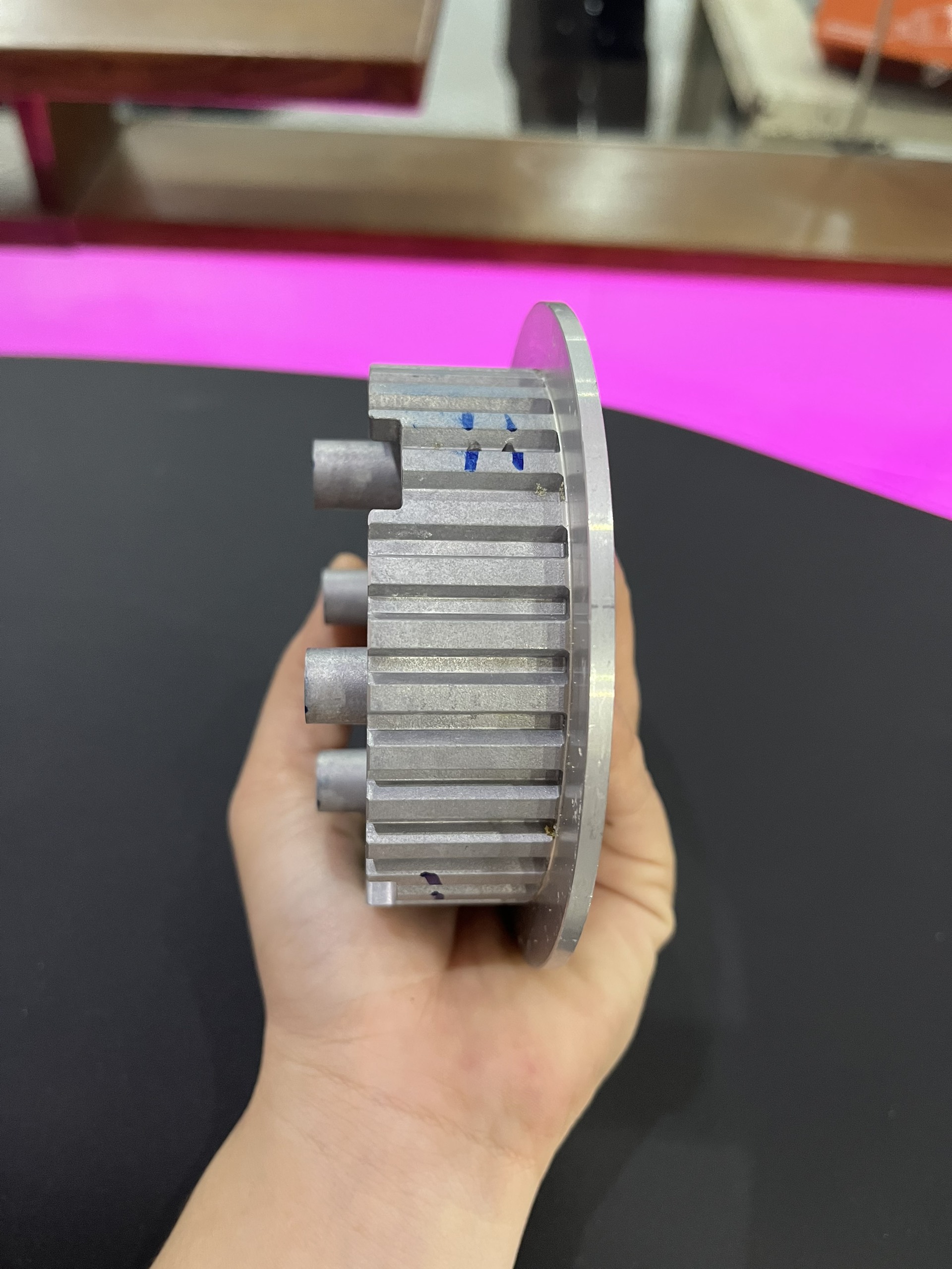 Nồi ly hợp thứ cấp, đế nhôm trong xe Exciter 135 có tay côn chính hãng YAMAHA