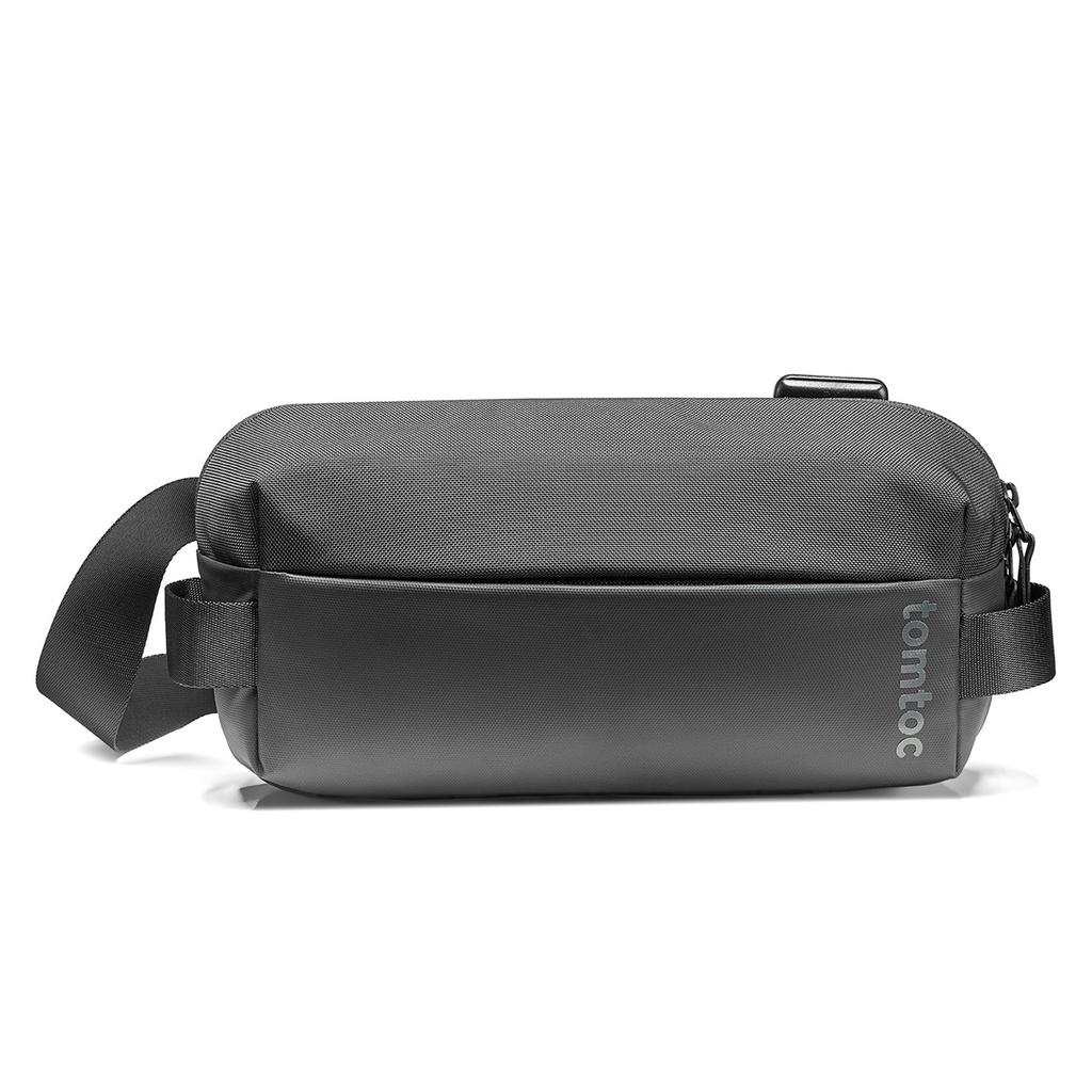 Túi đeo chéo TOMTOC Lightweight Sling Bag lưu trữ đa năng dẫn đầu thời trang mà còn mang đến một cách thuận tiện Hàng Chính Hãng