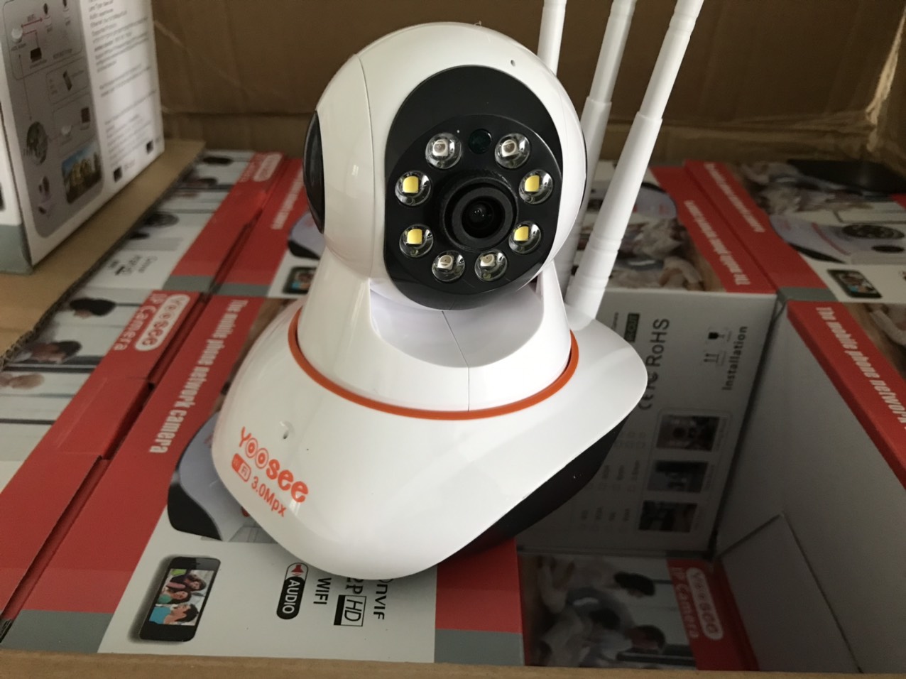 Camera ip Yoosee Wifi 3 Râu 8 Led Có Màu Ban Đêm, xoay 360 độ, Bản Chuẩn 1080Pixel - Hàng Nhập Khẩu