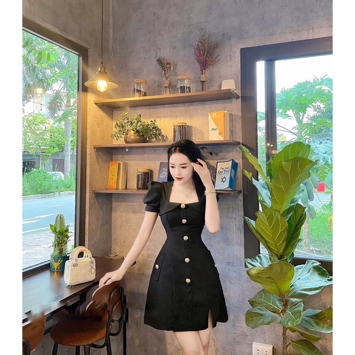 Đầm chữ a cổ vuông phối nút