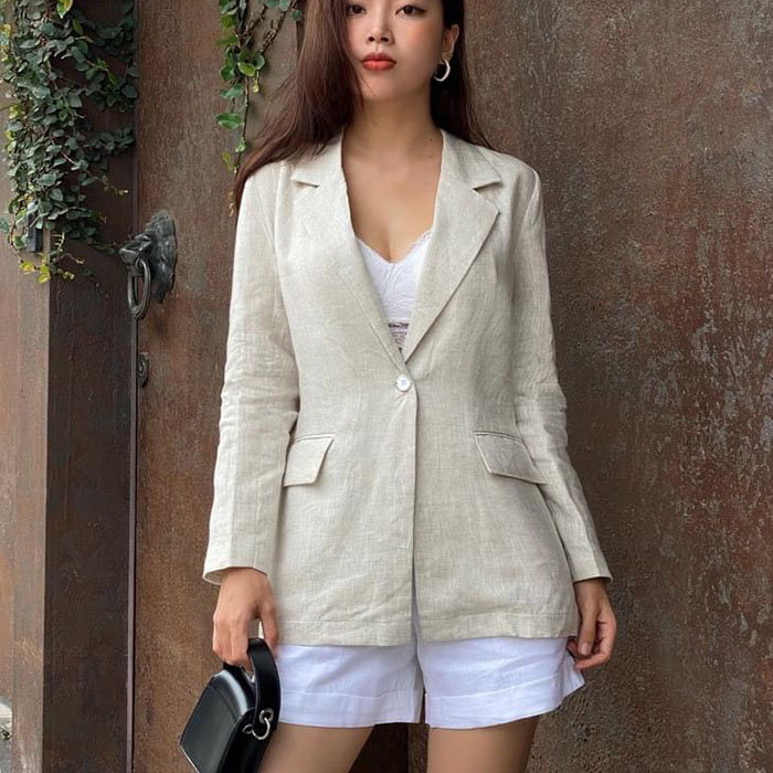 Áo blazer Linen bột premium nữ ve vuông dáng dài túi bổ trẻ trung