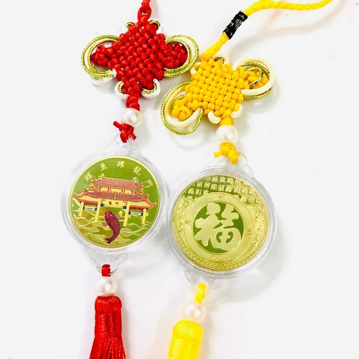 Dây treo Xu Cá Chép Vượt Vũ Môn In Màu, dùng để treo trong nhà, trên xe oto, dây treo xu màu đỏ hoặc vàng, giao màu ngẫu nhiên, giúp mang lại may mắn, tài lộc, công việc, thi cử đạt thành công - TMT Collection - SP005197