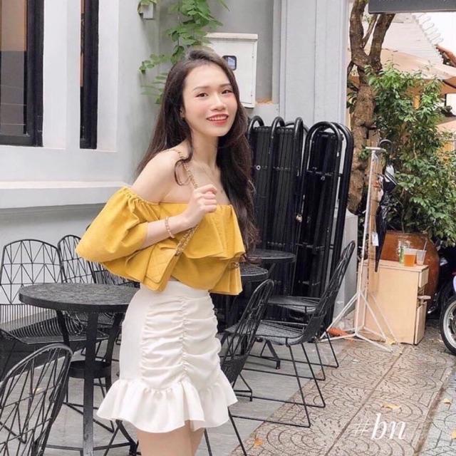 Áo croptop rớt vai voan tầng thời trang quyến rũ