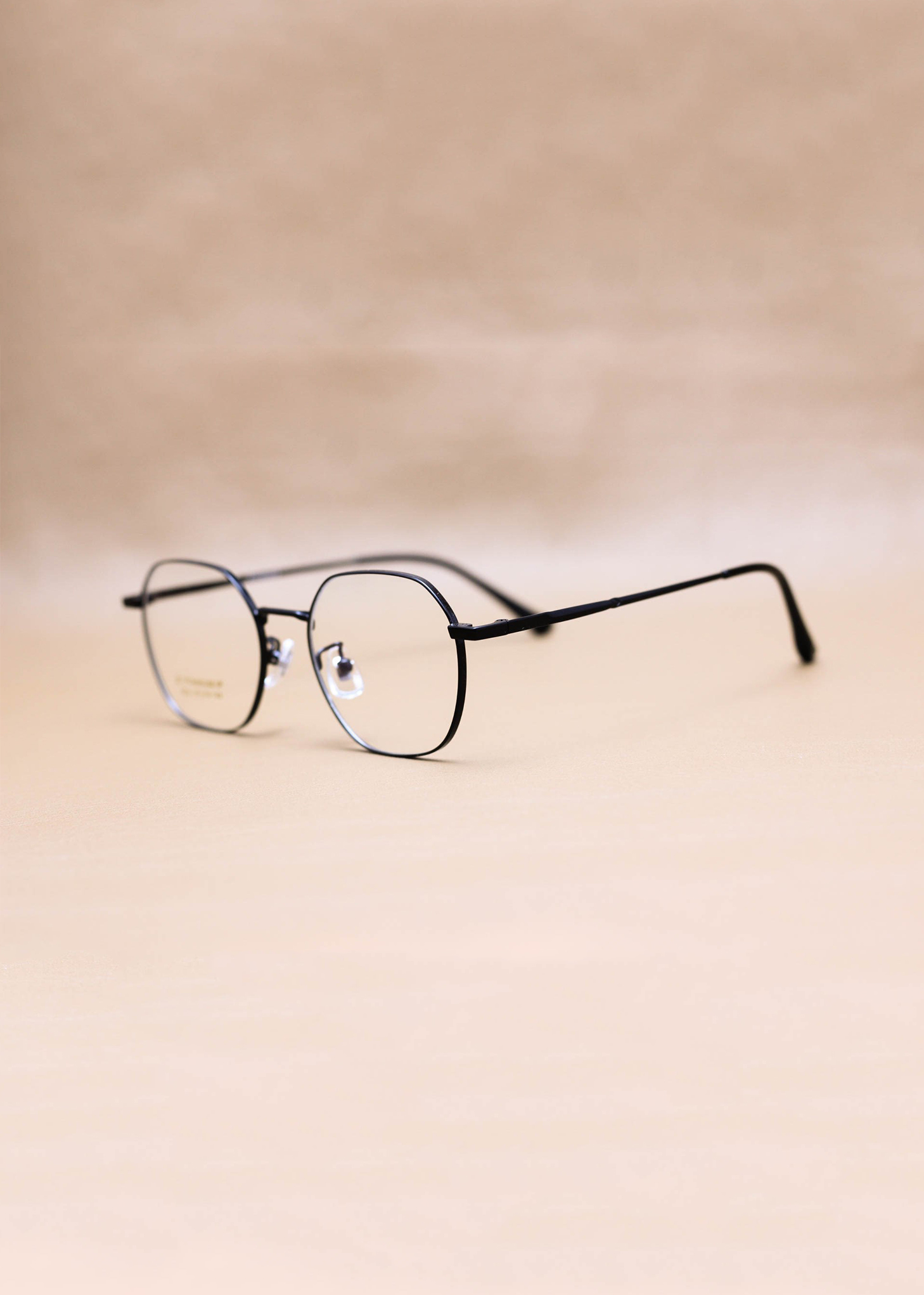 Gọng Kính Cận Đa Giác Thời Trang Unisex, Chất B-Titanium Cao Cấp Thanh Mảnh - G1793
