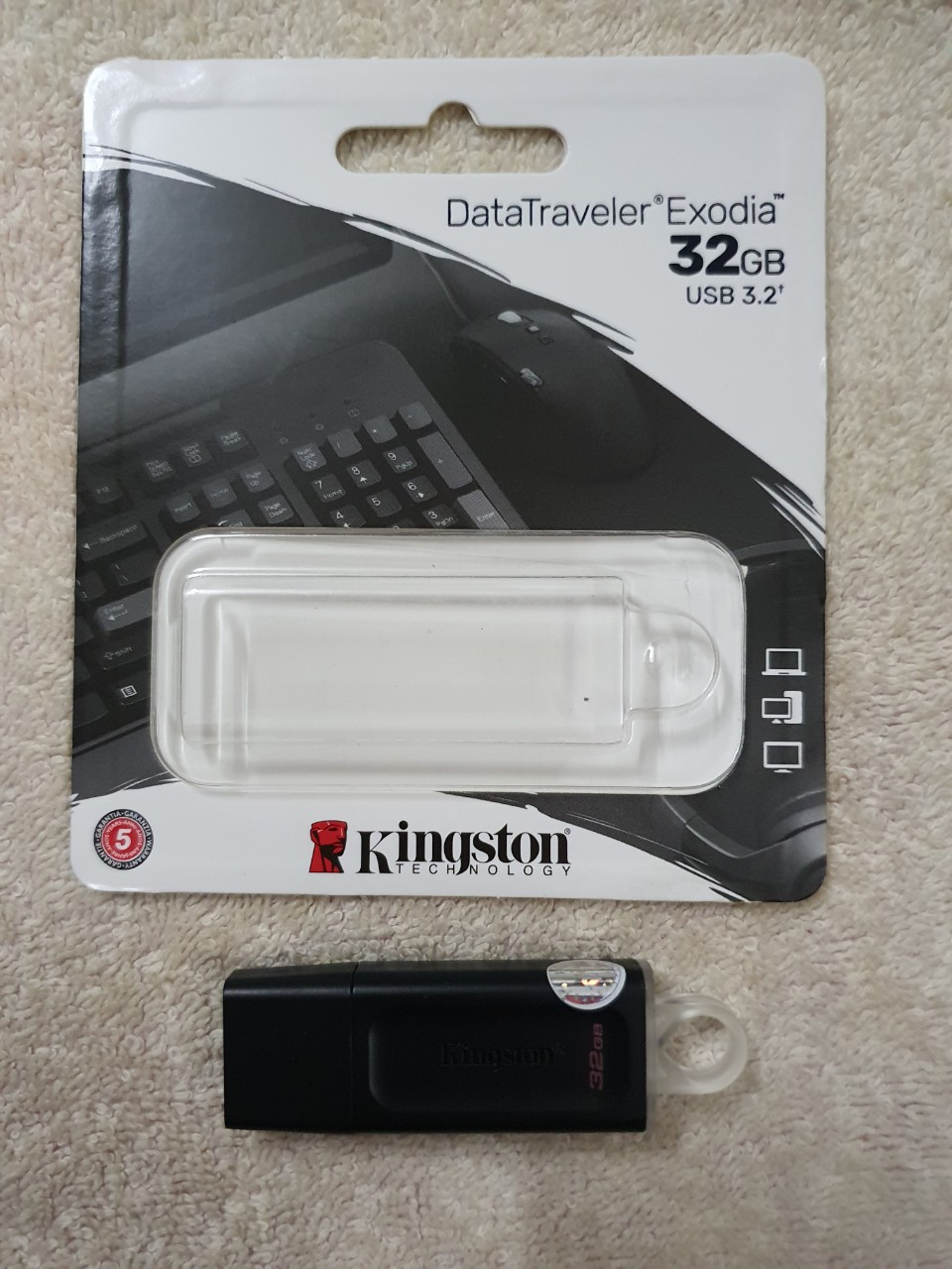 USB 32GB Kingston chuẩn USB 3.2 - USB dung lượng 32GB tốc độ cao 3.2 - Hàng chính hãng