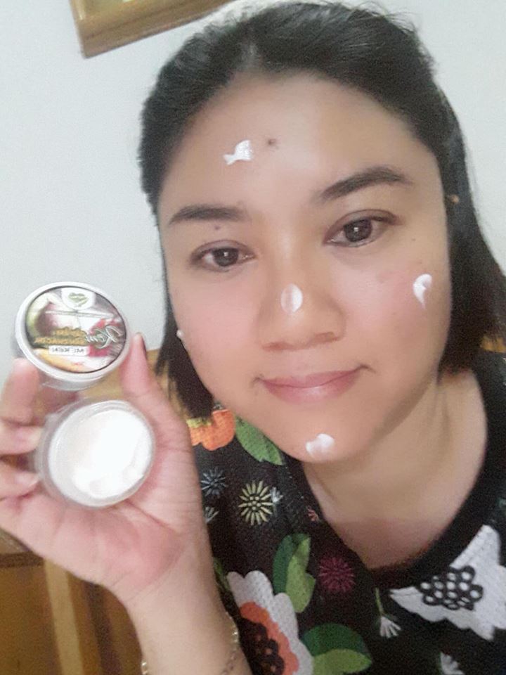 KEM CẤP ẨM VÀ SĂN CHẮC DA MẸ KEN