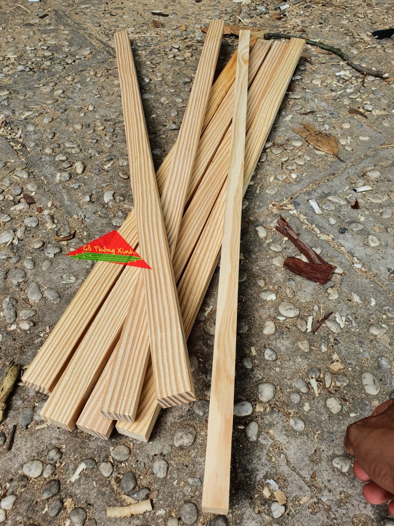 Thanh gỗ thông vuông 2x3cm, dài 80cm bào láng 4 mặt đẹp dùng làm khung sườn, làm xương, trang trí