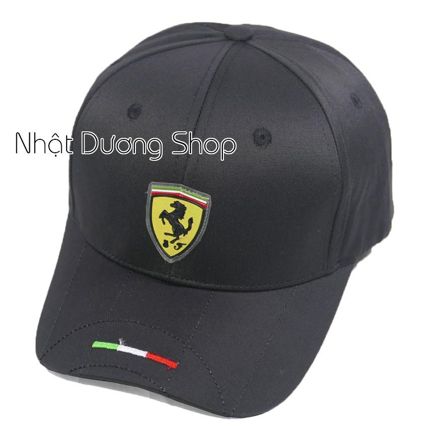 Nón kết nam đẹp logo nhựa mềm ngựa vàng, khóa gài Ferrari