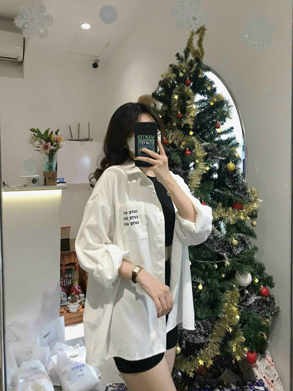 Áo sơ mi nhung gân có túi unisex nam nữ đều mặc đc, Áo Khoác Sơ Mi Nhung Gân Túi Đắp 2 Bên, Form Rộng Phối Nút BẤM Cực Đẹp Unisex Nam Nữ Ulzzang, Áo khoác Nữ Nhung Siêu Đẹp