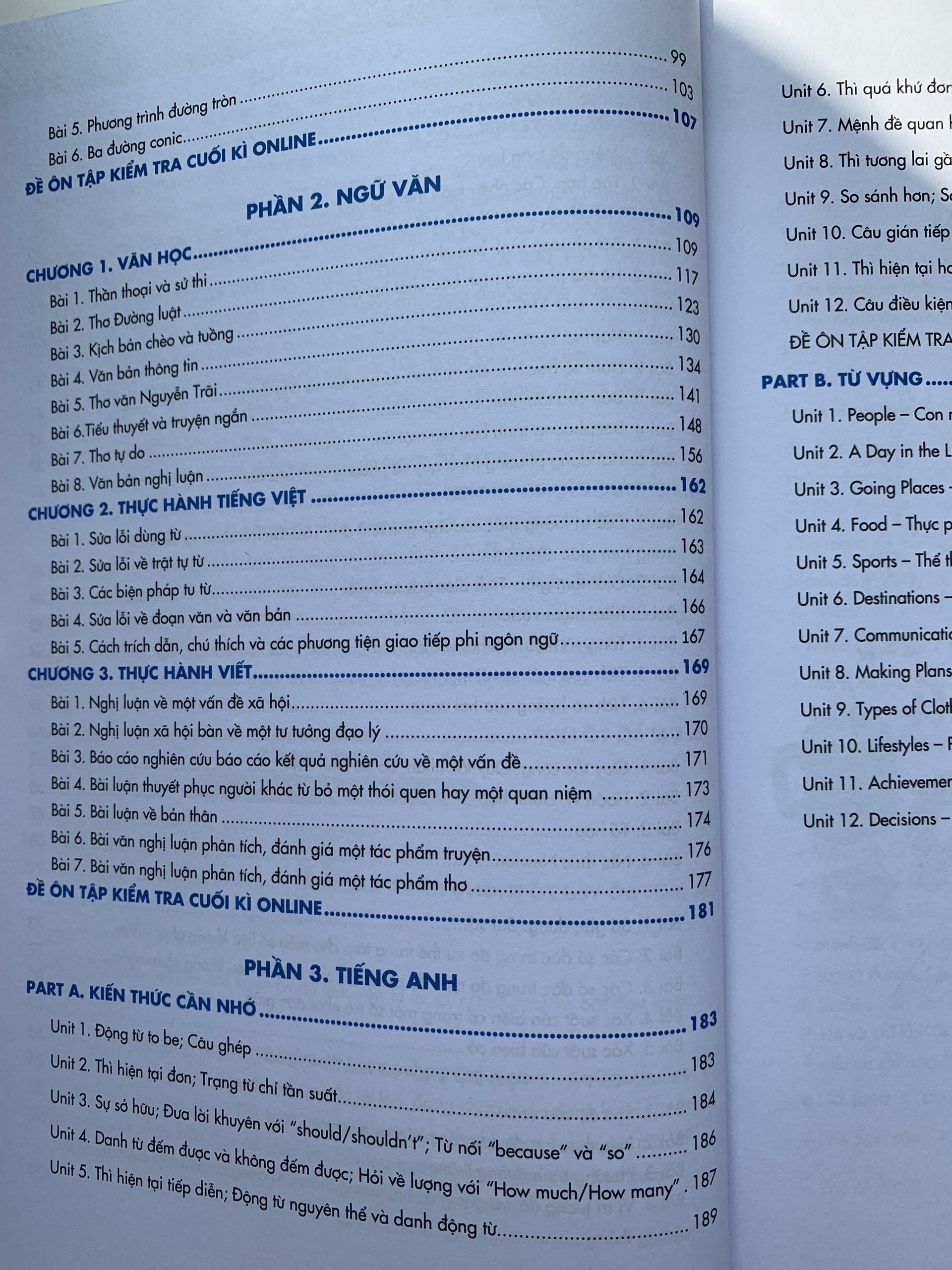 Lớp 10 Combo 2 sách Siêu trọng tâm Toán-Văn_Anh và Lí-Hóa-Sinh
