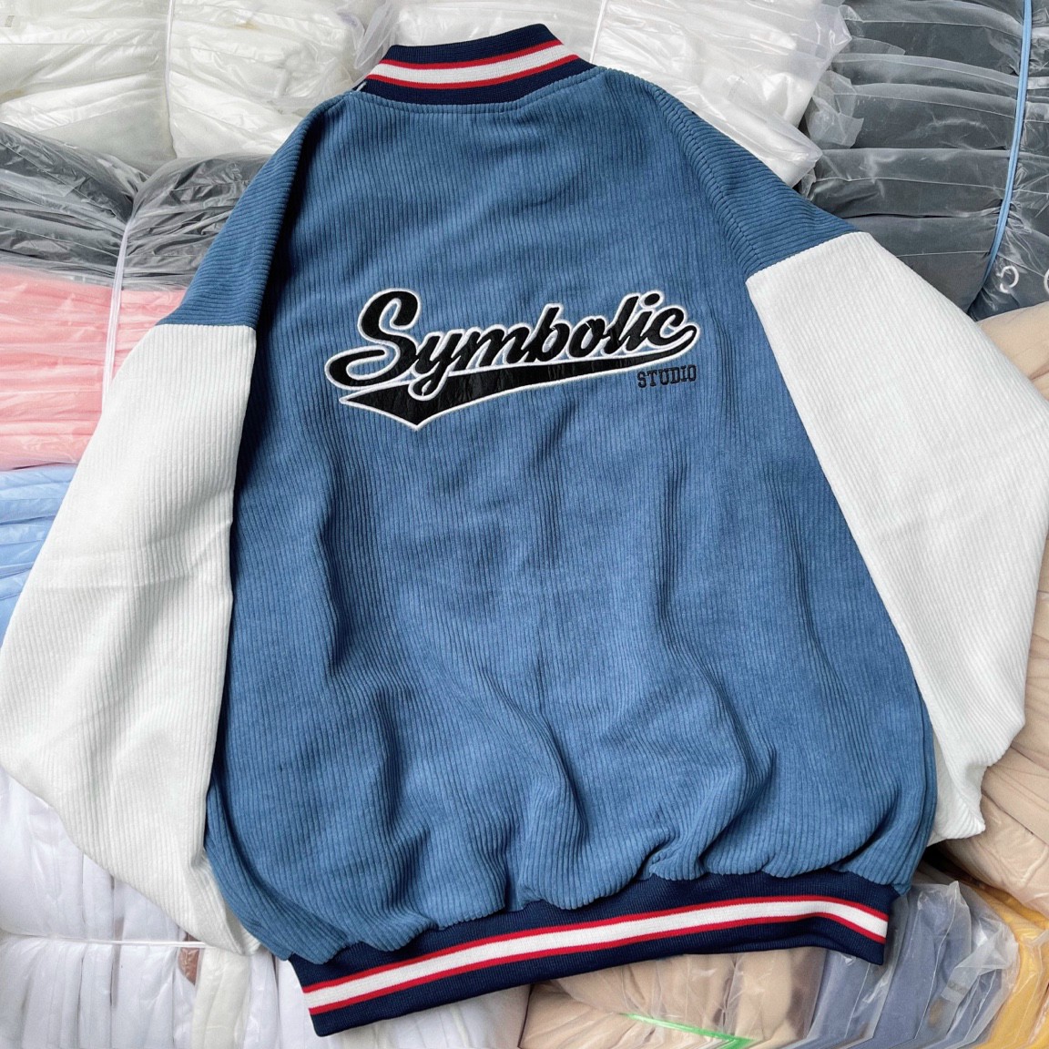 Áo Khoác Bóng Chày Nam Nữ Mùa Xuân Thu đông Thêu Đường, Áo Khoác Unisex Cặp Đôi Hip Hop Varsity, Áo khoác nhung gân BOMBER phối 2 lớp form rộng unisex Phong Cách Basic, Ulzzang Dễ Phối Đồ