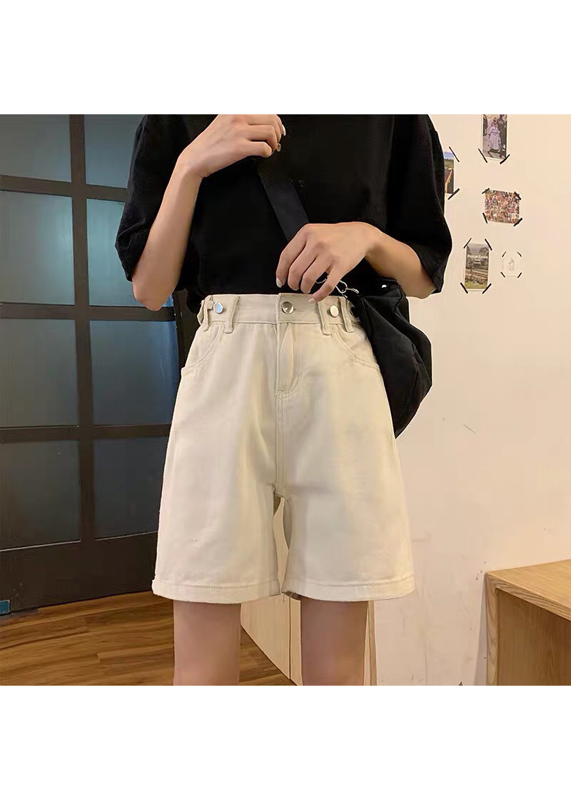 Quần Short Cạp Cao Màu Be Cá Tính