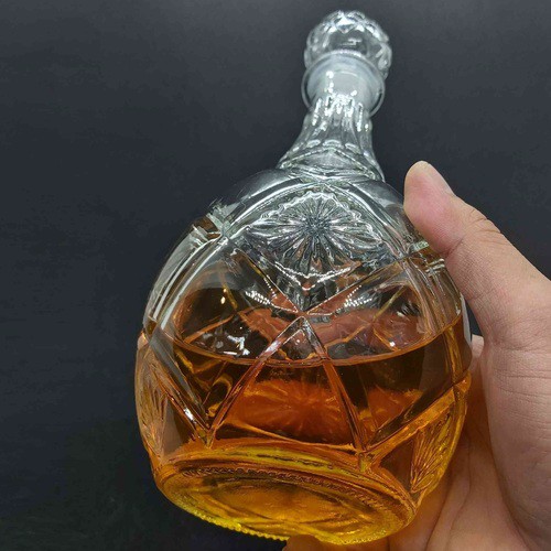Chai Thủy Tinh Dáng Giọt Nước 1000ml Đựng Tửu Cao Cấp.