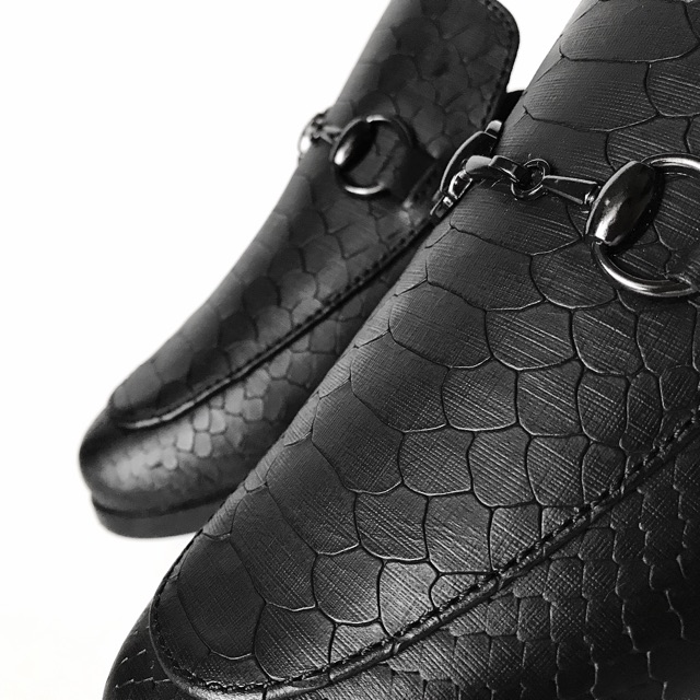 Giày sục da trăn đen lì TEFOSS HT01 độc lạ và sang trọng size 37 - 43