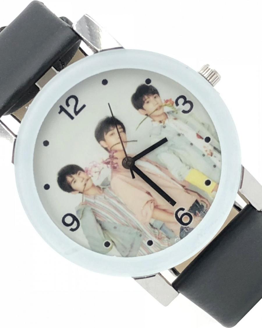 Đồng hồ đeo tay TFBoys