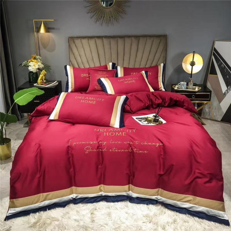 Bộ chăn ga gối lụa Dreamhome city cao cấp,gồm 1 vỏ chăn 1 ga 2 vỏ gối nằm-trắng kẻ nhỏ