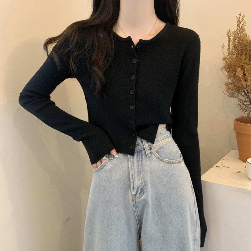 Áo croptop tay dài, áo croptop Yan cổ tim phối khuy unisex dáng ôm dày dặn phong cách trẻ trung, năng động ulzzang AO021