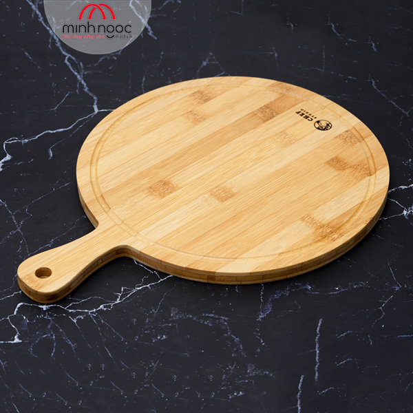 Thớt tre Chef Studio hình tròn có tay cầm 40x30x1.5cm, MSP-CB43. Cắt, thái rau củ, dùng decor, bày trí.