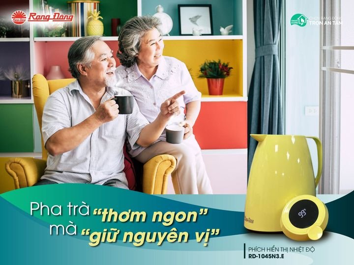 Phích cao cấp Rạng Đông chính hãng dung tích 1 lít Model: RD-1045N3.E có nắp thông minh hiển thị nhiệt độ nước trong phích