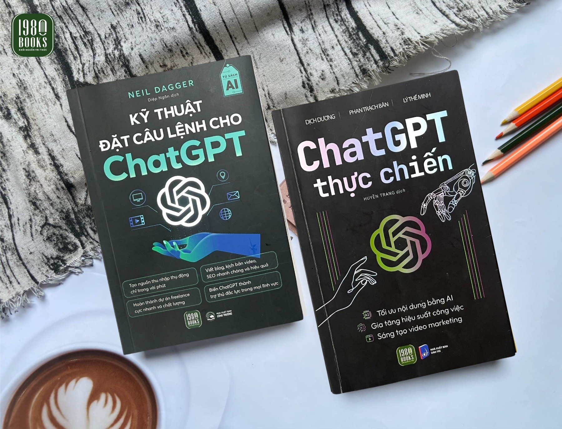 Combo 2 cuốn: Kỹ Thuật Đặt Câu Lệnh Cho Chat GPT + Chat GPT Thực Chiến