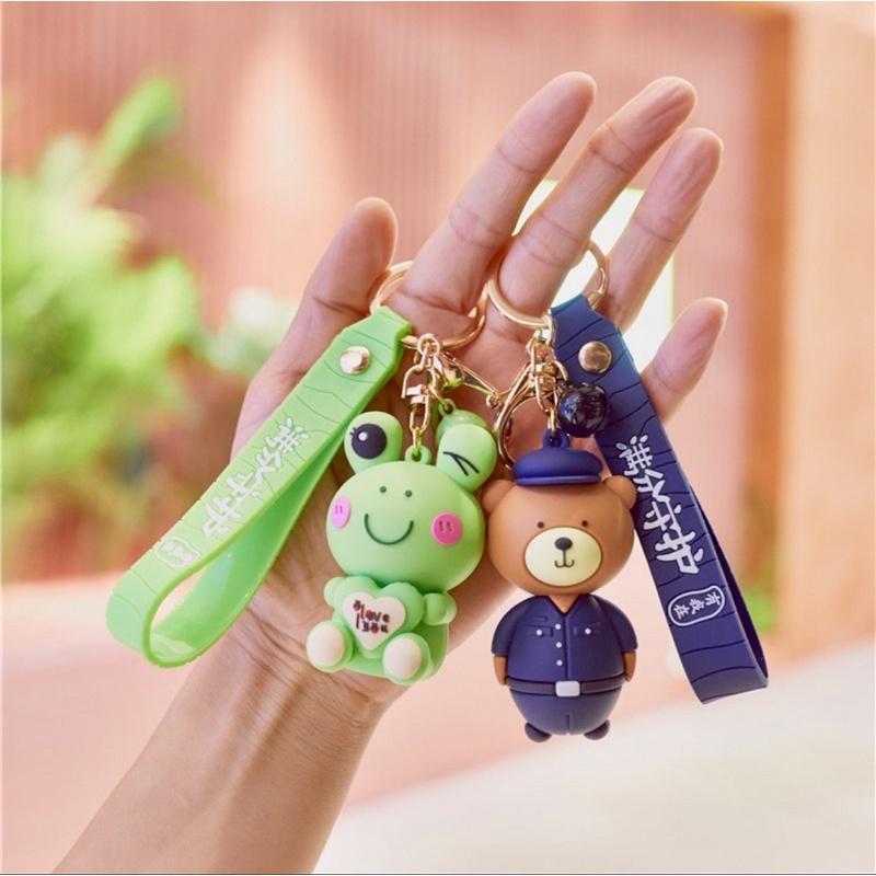 Móc khoá đôi tạo hình Gấu và Ếch xinh xắn