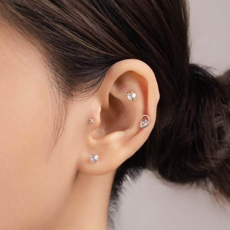 Khuyên Tai Vàng 14KY - Round Cubic Piercing Korean Style - MOON Jewelry