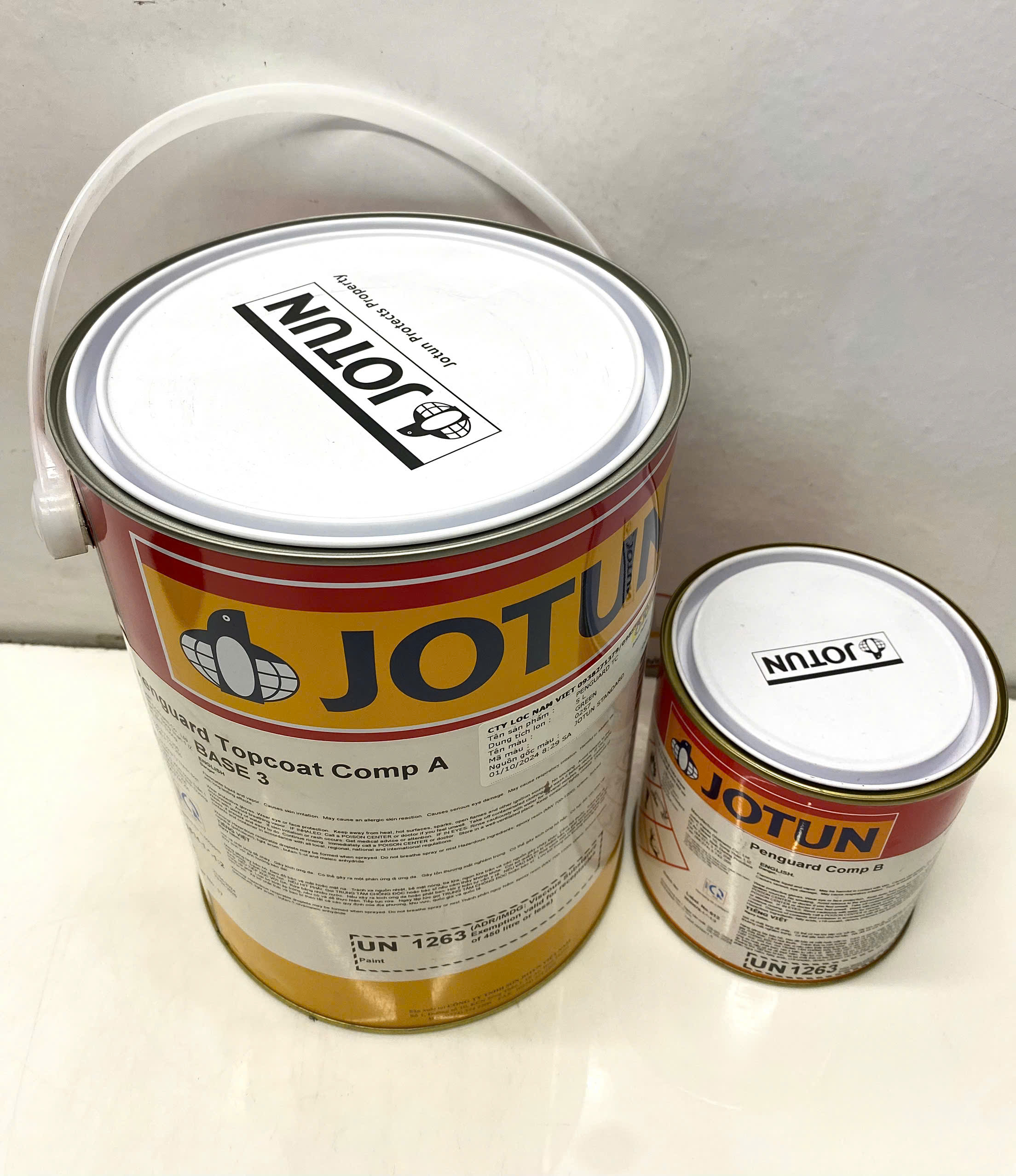 Sơn Epoxy Jotun Penguard Topcoat base 3 màu xanh - Green 0275 _5L/bộ