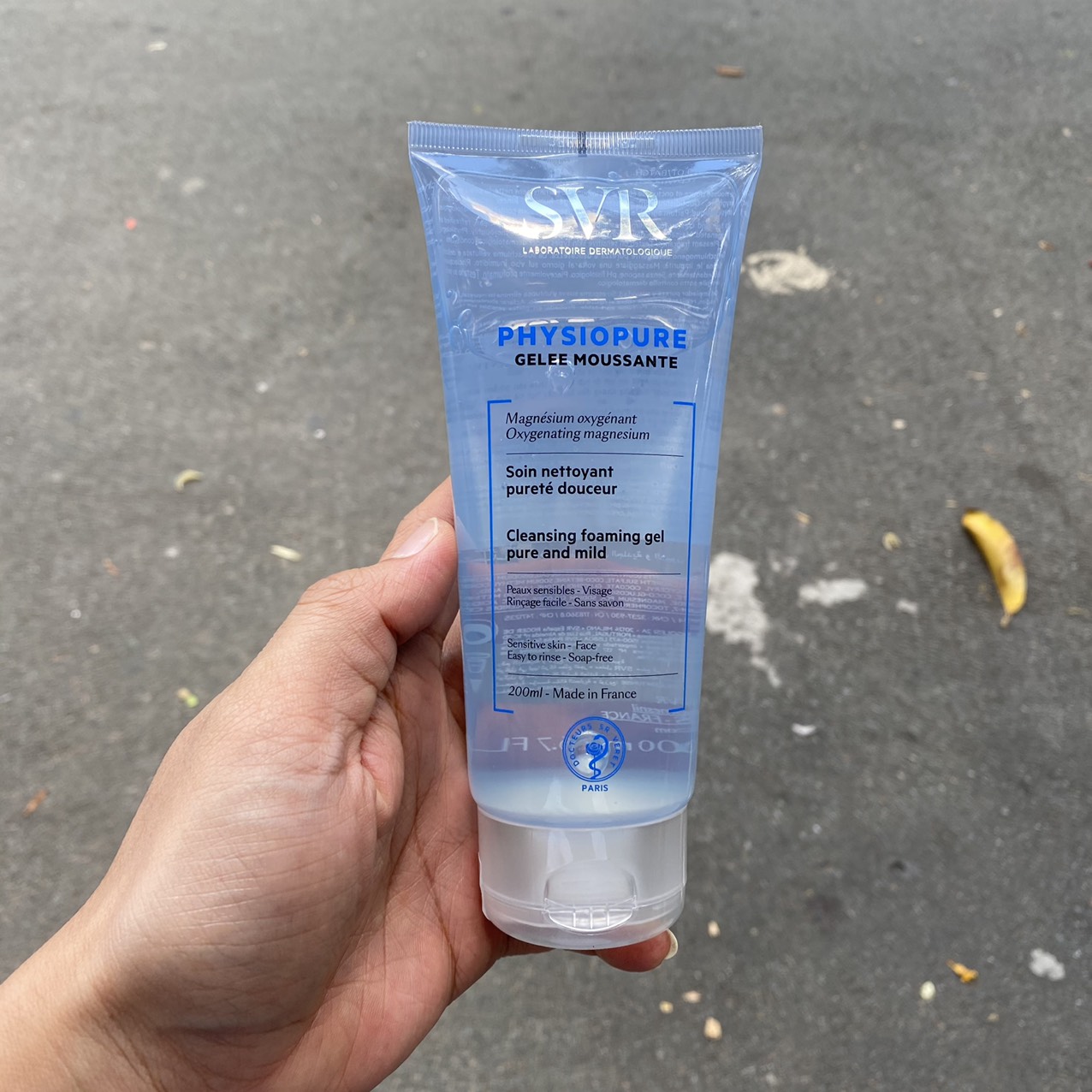 Gel rửa mặt dành cho da nhạy cảm SVR Physiopure Gelée Moussante 200ml - màu xanh dương