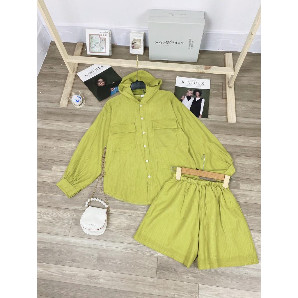 Bộ Áo Khoác Mỏng Có Mũ Quần Short Ống Rộng Vải Đũi Gân Xanh Bơ