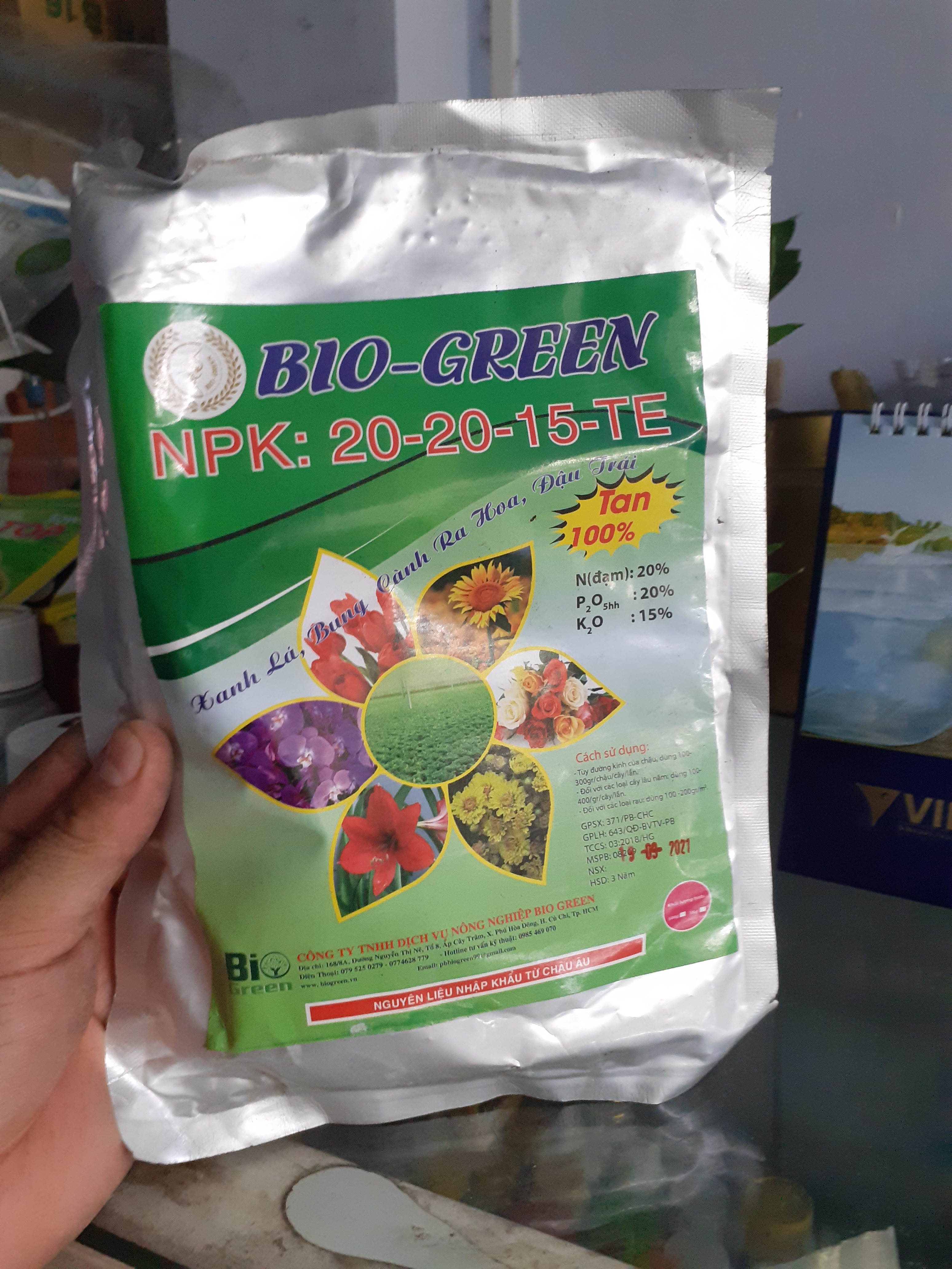 BỊCH 1 KÝ phân bón npk 20-20-15-TE