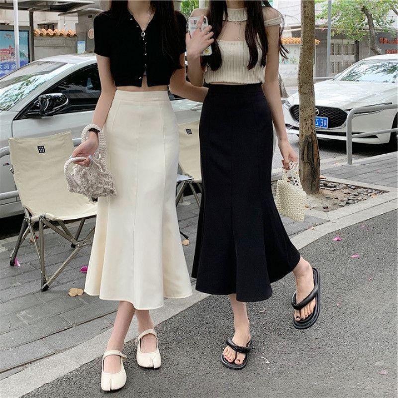 Chân váy dài đuôi cá hai màu đen trắng