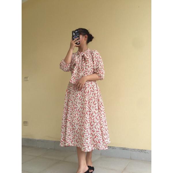 Váy buộc nơ to hoa nhí