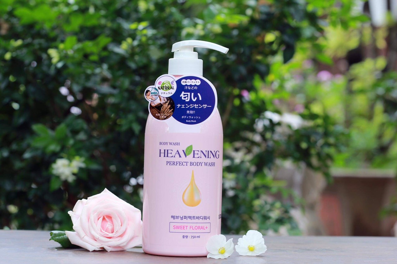 Combo 02 chai Sữa tắm dưỡng ẩm, làm trắng da cao cấp Heavening Perfect TẶNG KÈM Hộp & Túi đựng